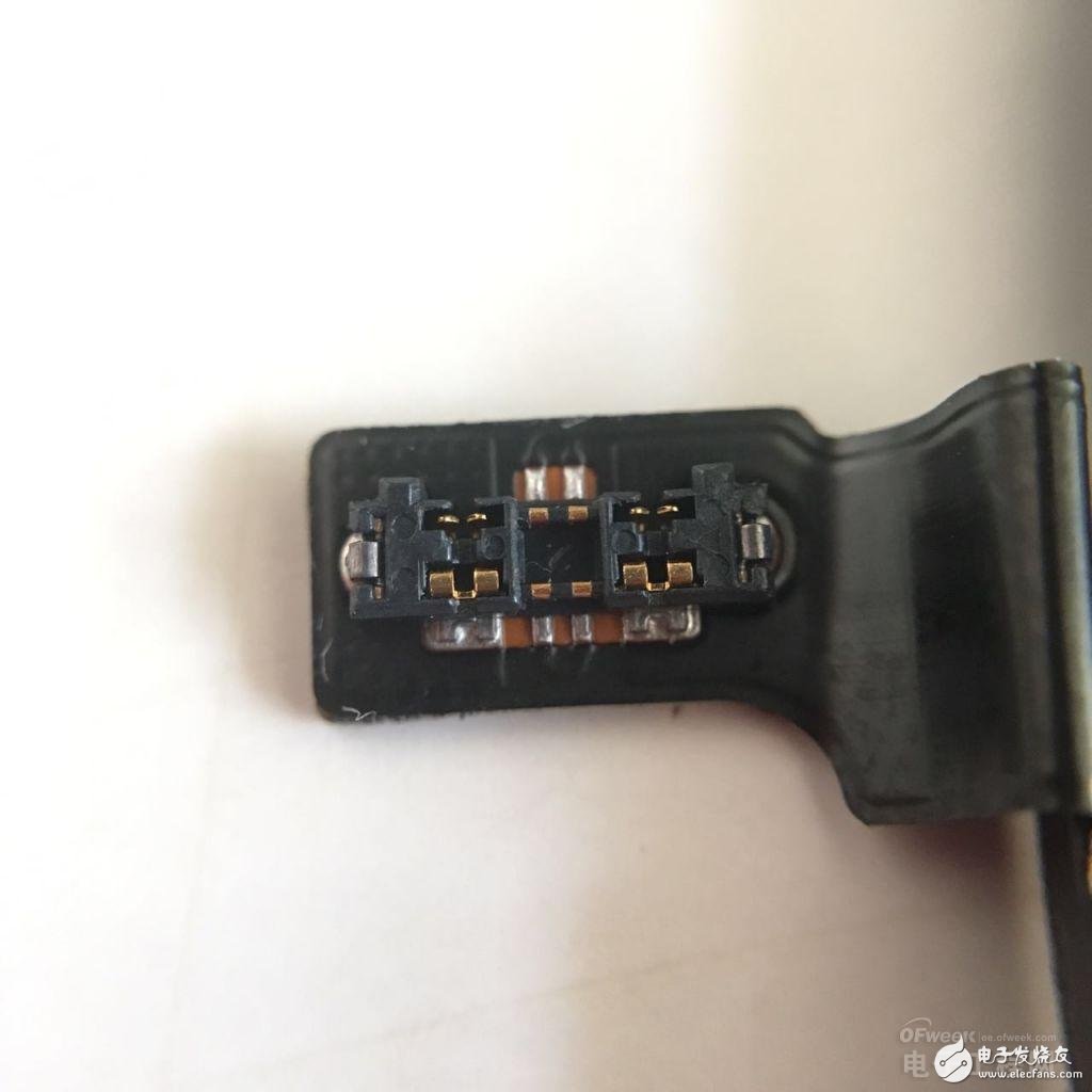 iPhone 5/6 電池拆解過(guò)程詳解