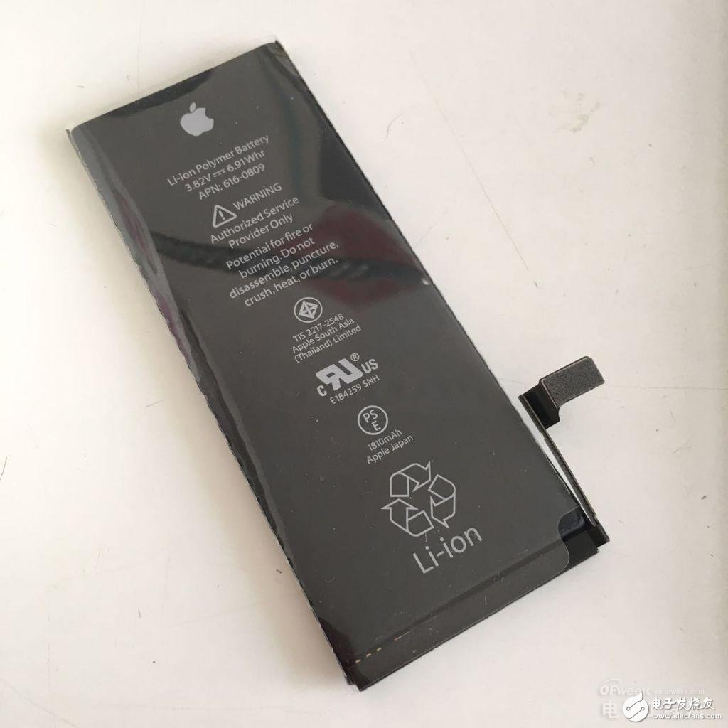 iPhone 5/6 電池拆解過(guò)程詳解