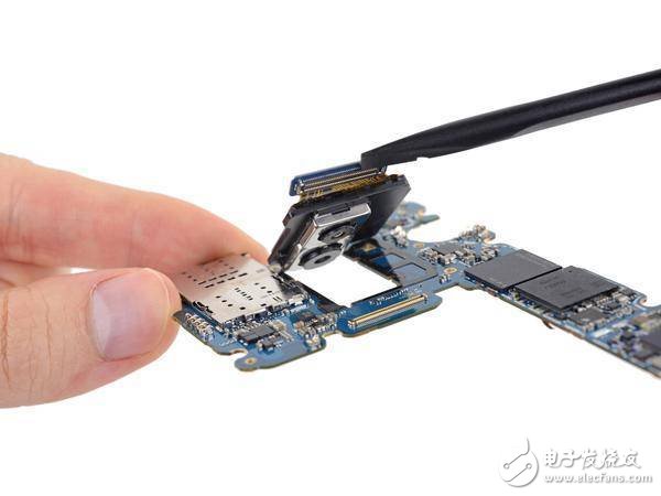 Galaxy S9拆解報(bào)告出爐：可變光圈原來是這樣實(shí)現(xiàn)的！